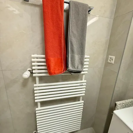 Torrent House Apartment