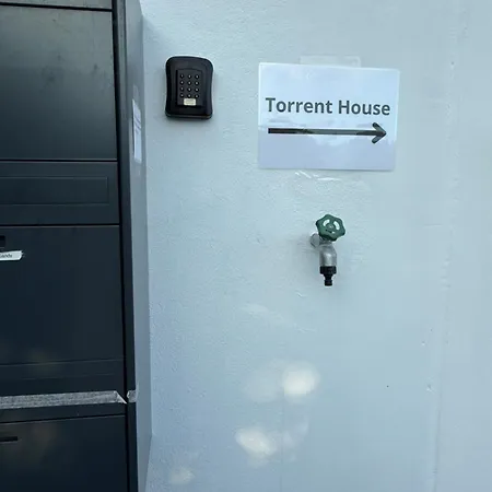 Appartement Torrent House *